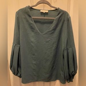 WAYF Aquamarine Pleated Lantern Sleeve Top Large